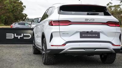 BYD Sealion 6 plug-in hybrid SUV