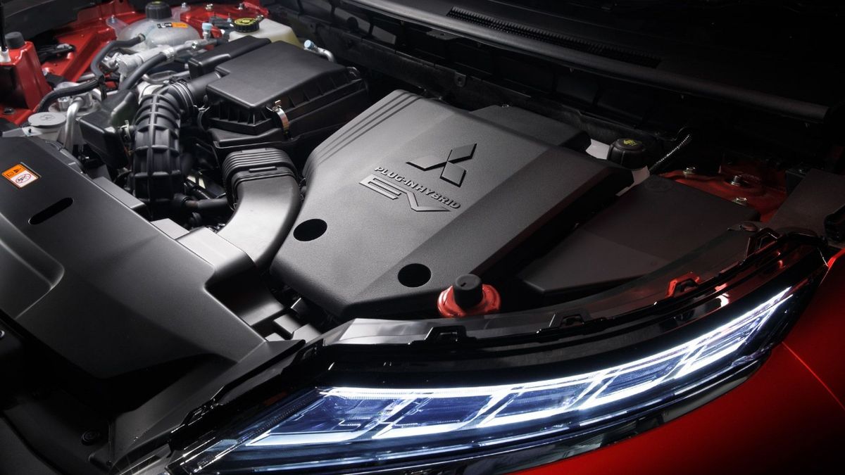 Introduction to Electric Vehicles: BEV vs PHEV vs HEV | Zecar ...