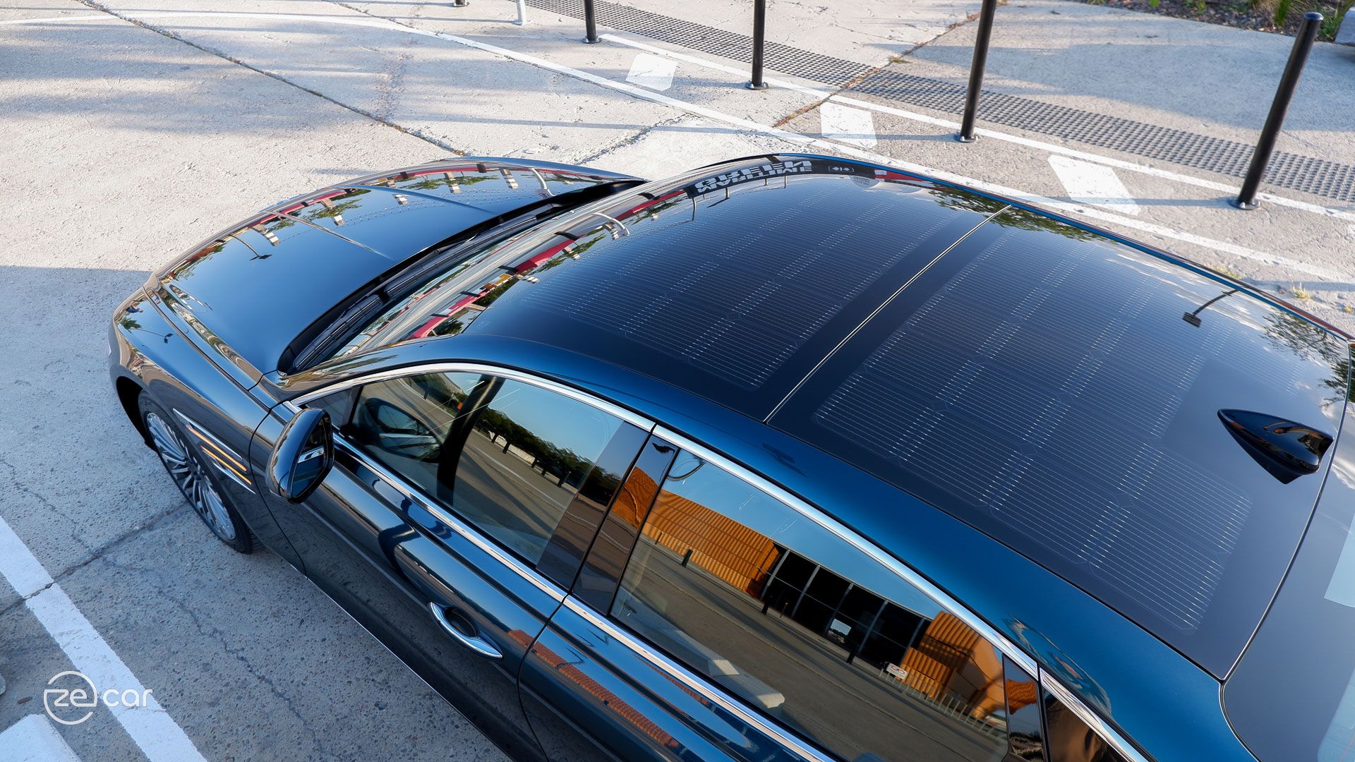 Genesis Electrified G80 charging screen and solar roof