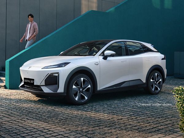 DEEPAL S07 electric SUV