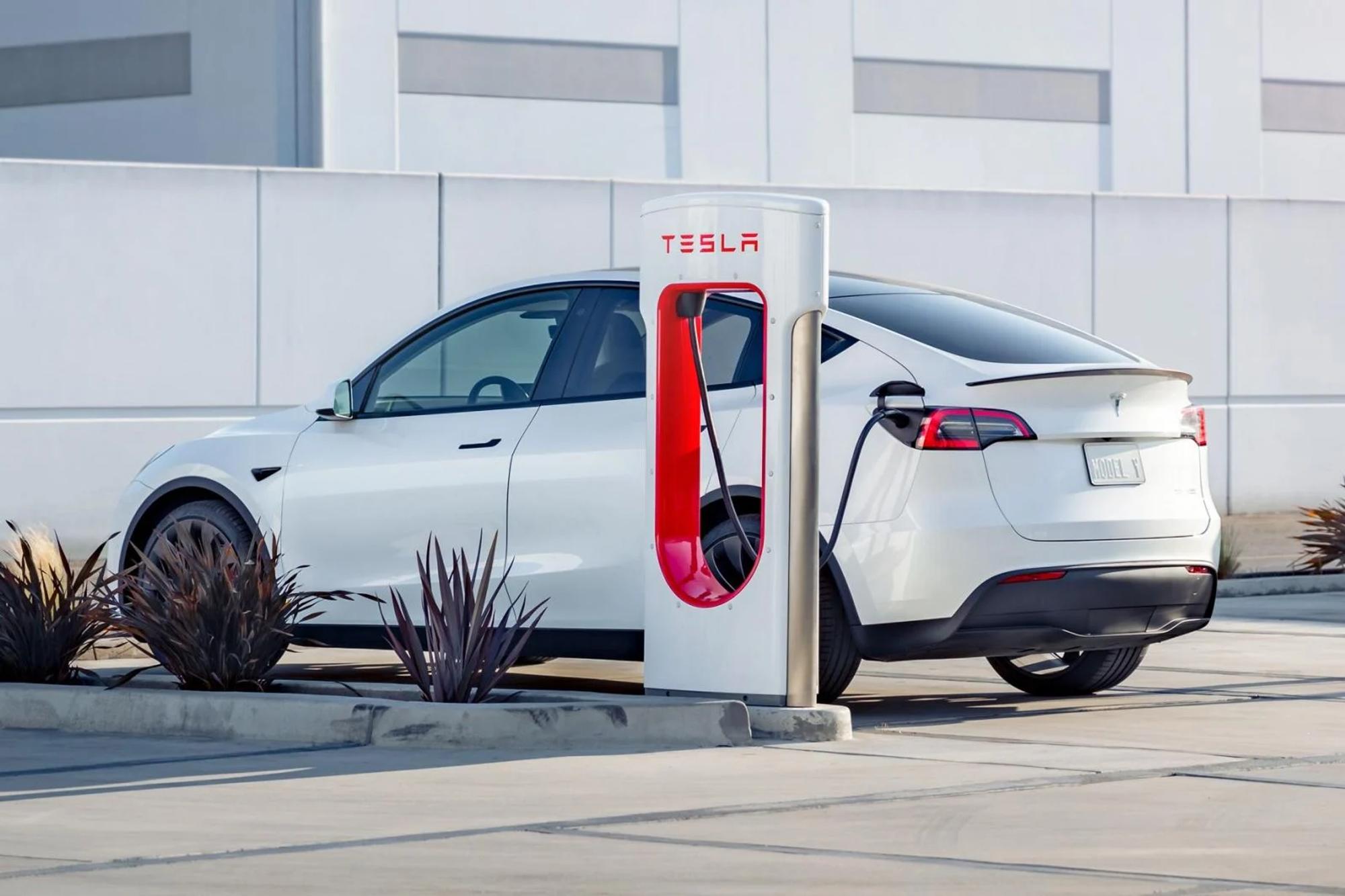 More Tesla Superchargers Go Live in Australia With Wider Access | Zecar ...