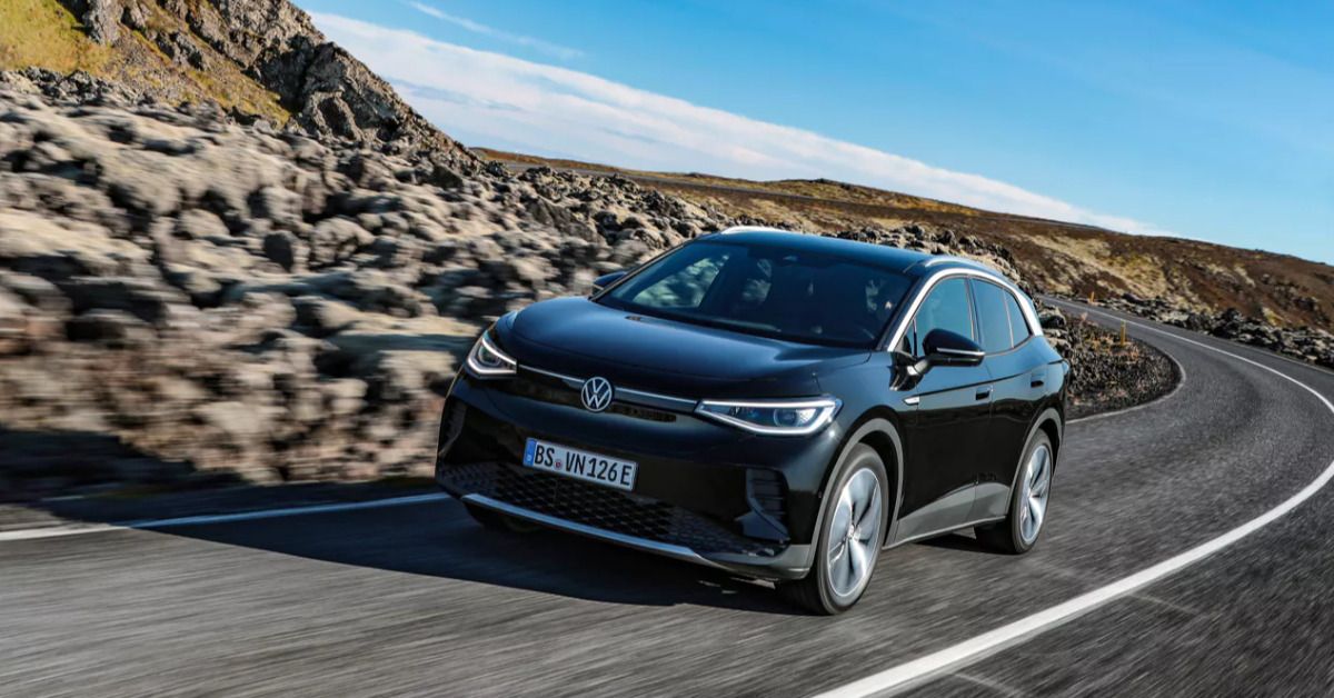 2025 Volkswagen ID.5 vs ID.4 Is The Upgrade Worth It? | Zecar | Reviews ...