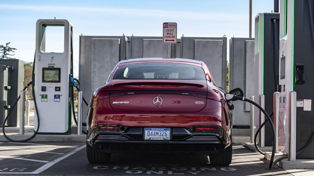 Electric car mythbusters: Range, charging and battery (Part 2) | Zecar ...