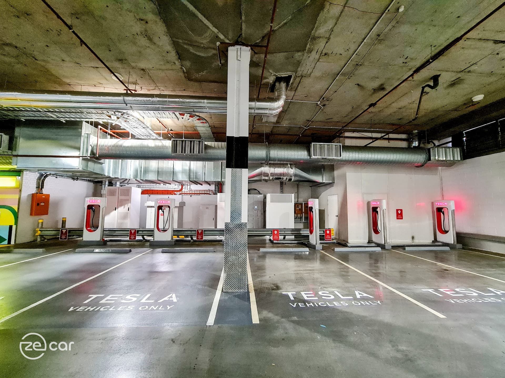 Six V3 Tesla Superchargers in Toombul car park