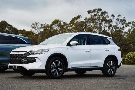 BYD Sealion 5 plug-in hybrid SUV