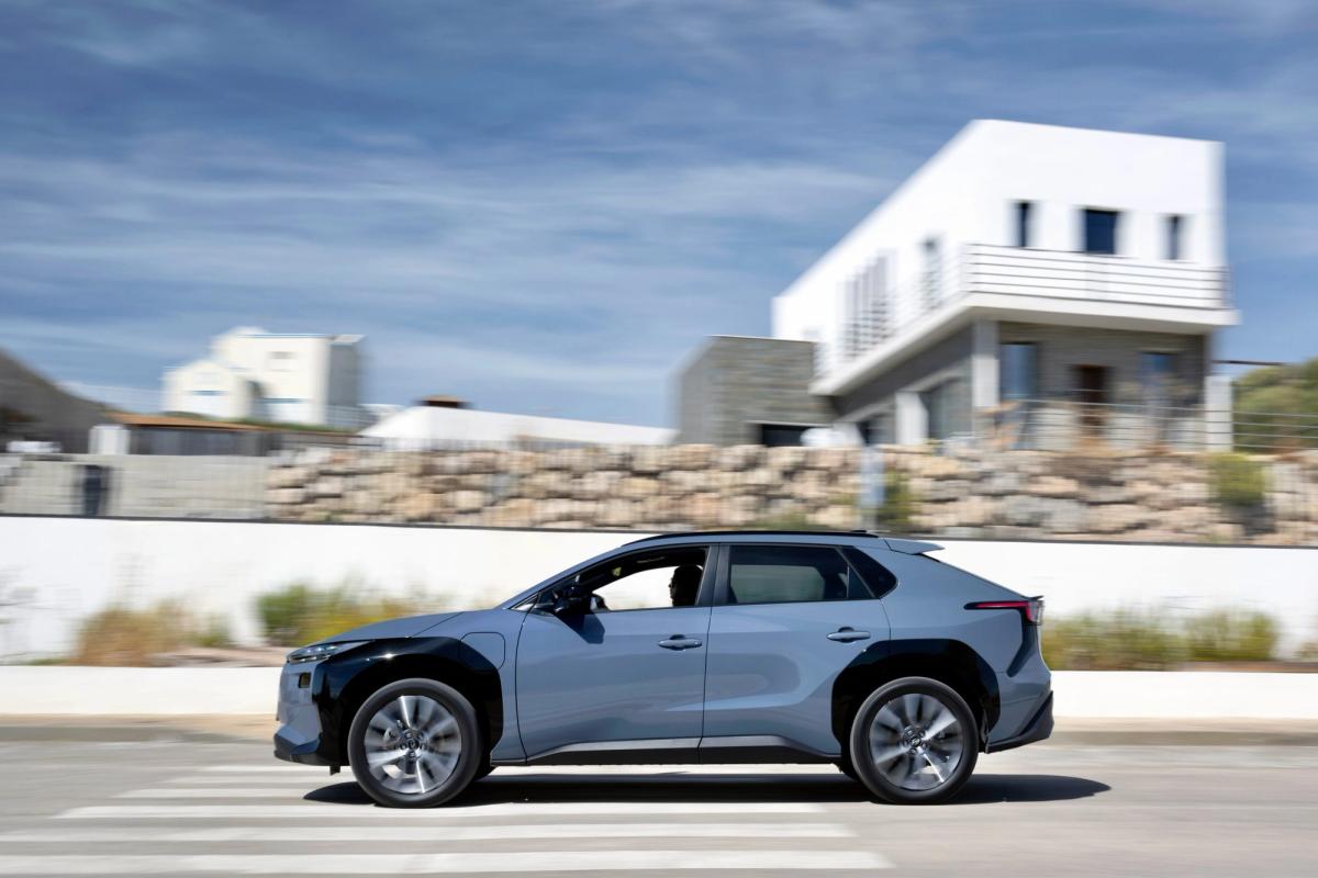 2026 Subaru Solterra Arrives in Australia With More Power, Range and Tech for Less