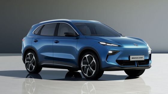 MG MGS5 EV electric SUV - $2,000 cashback offer