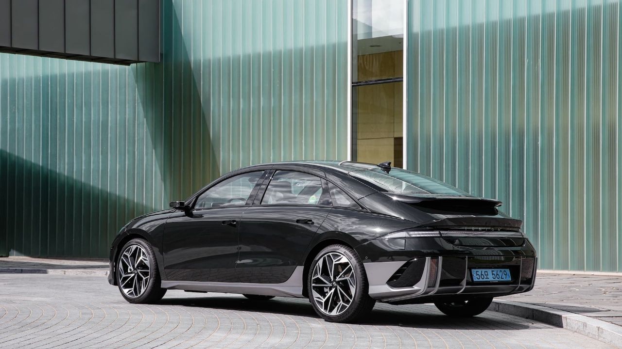 Black Hyundai Ioniq 6 rear view