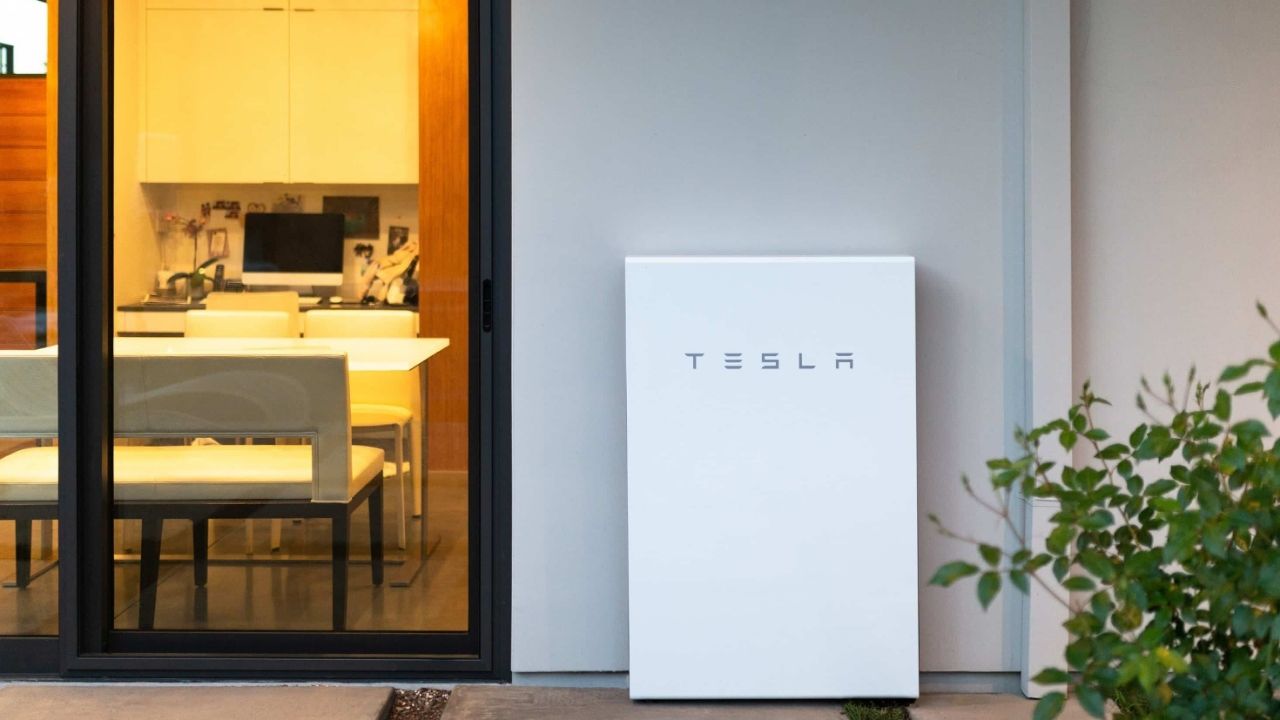 Tesla Powerwall 2 home battery 
