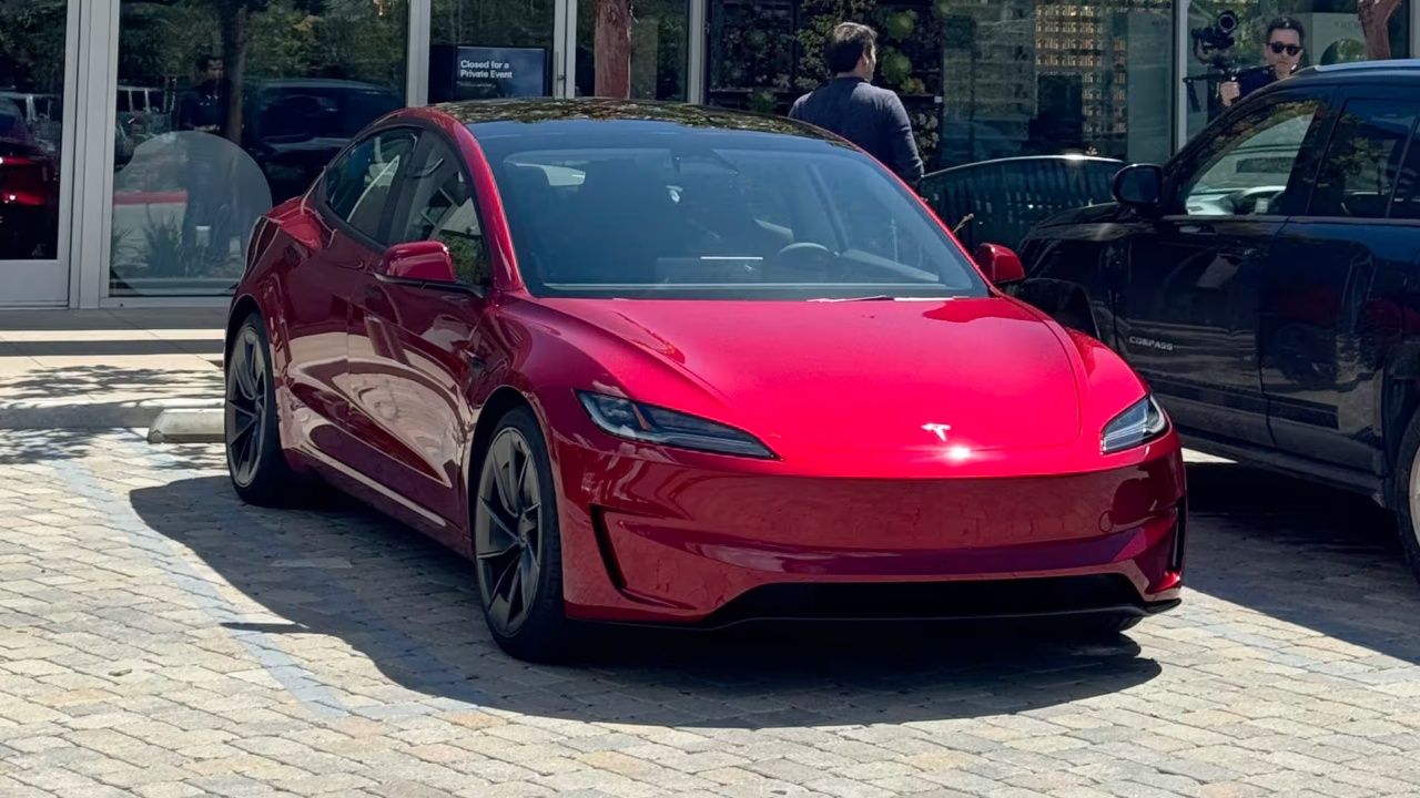 Tesla Model 3 Performance (Ludicrous) Spotted Again Before Unveiling ...
