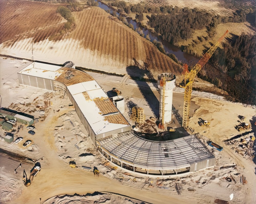 A decade in the planning, finally rising from the ground, Brisbane's new domestic terminal under construction, mid-1980s.
