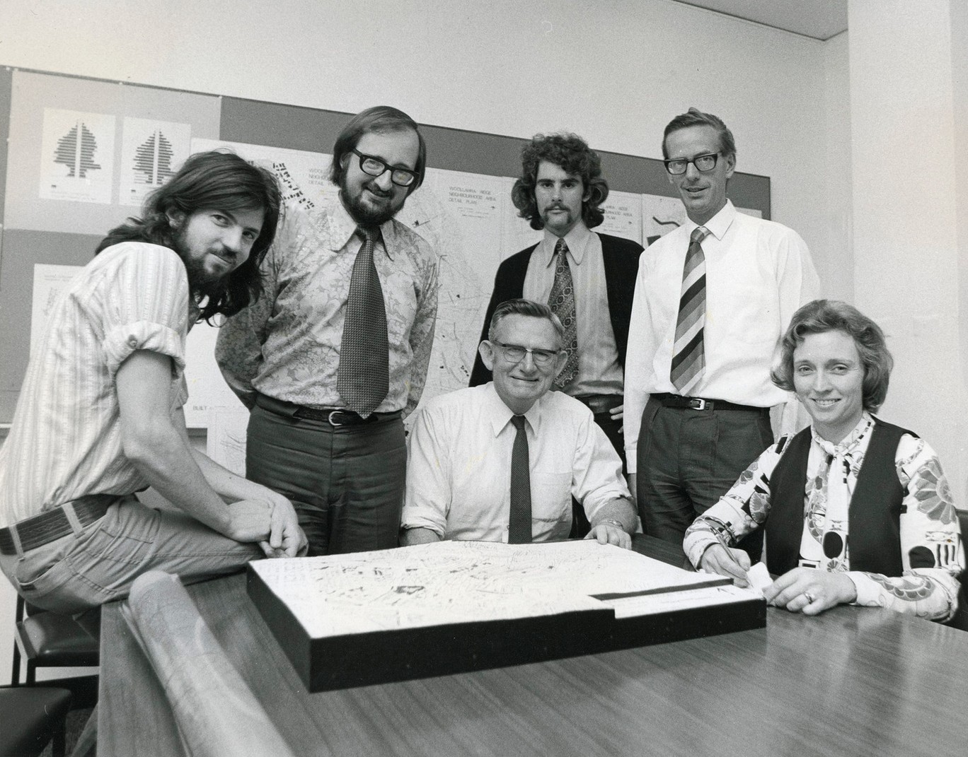 Urban Design and Planning Associates (UDPA), Sydney, 1970s. L-R: Ian Pickels, Steve Wanat, Malcolm Imrie, Brian Healy, Elaine Yancoa