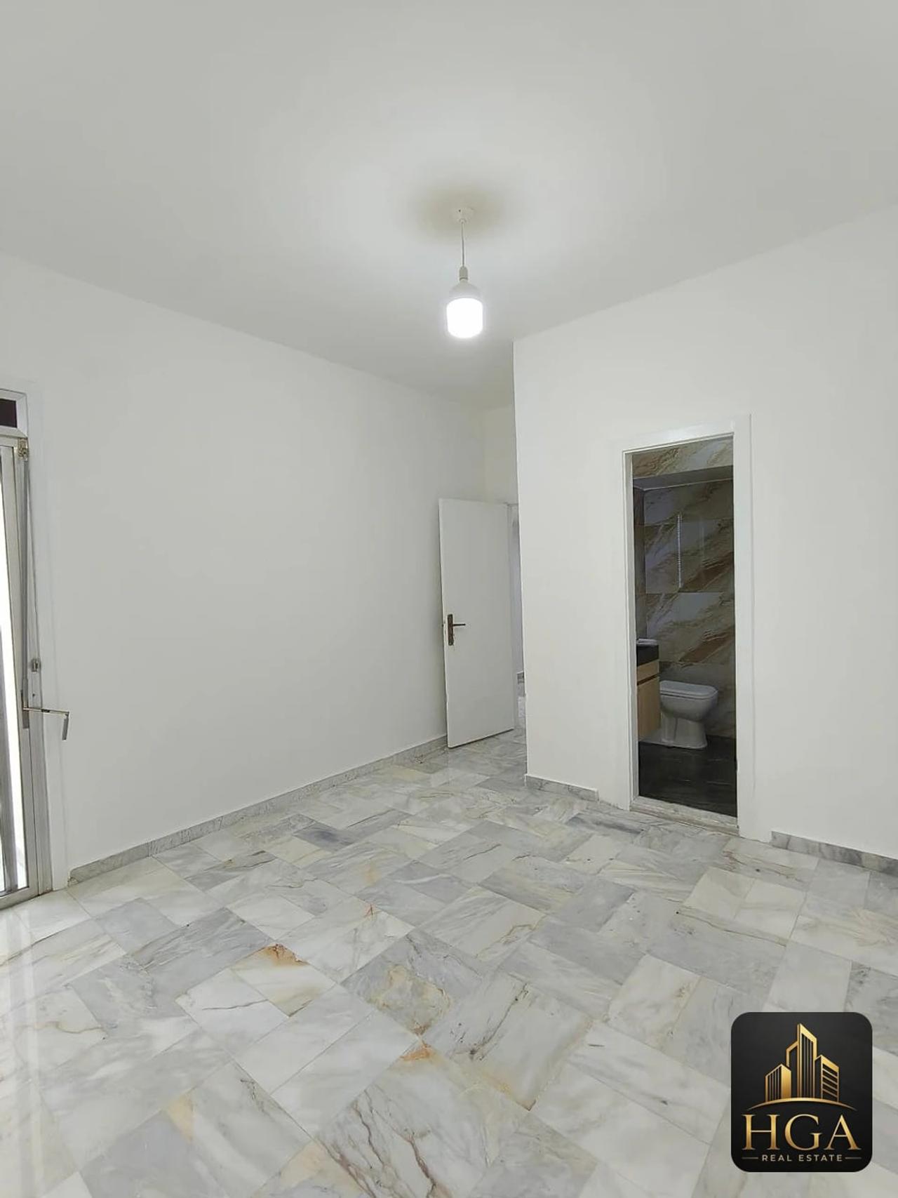 3-bedroom apartment for sale in Zouk Mikael — Photo 6 of 7