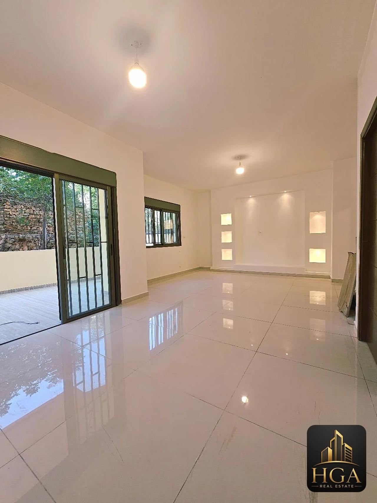 3-bedroom apartment for sale in Zouk Mikael — Photo 2 of 7