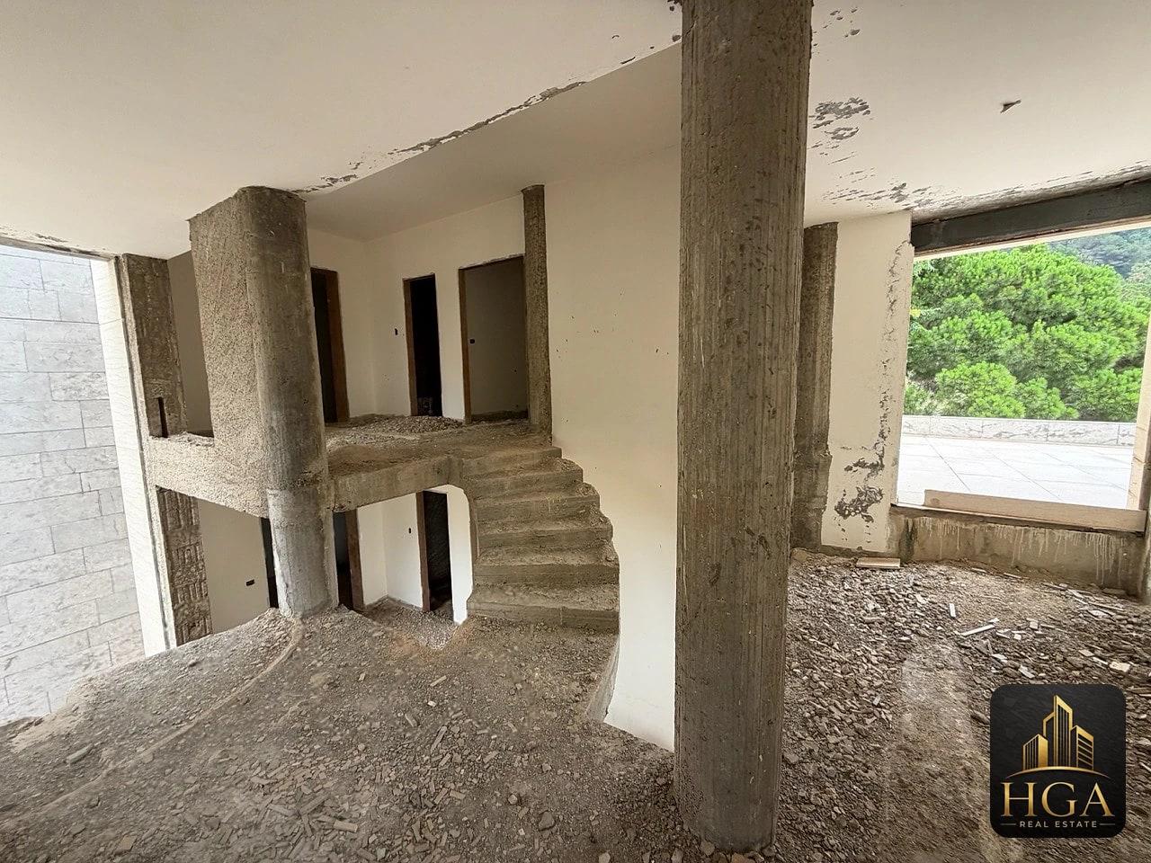 7-bedroom villa for sale in Chnaniir — Photo 4 of 14