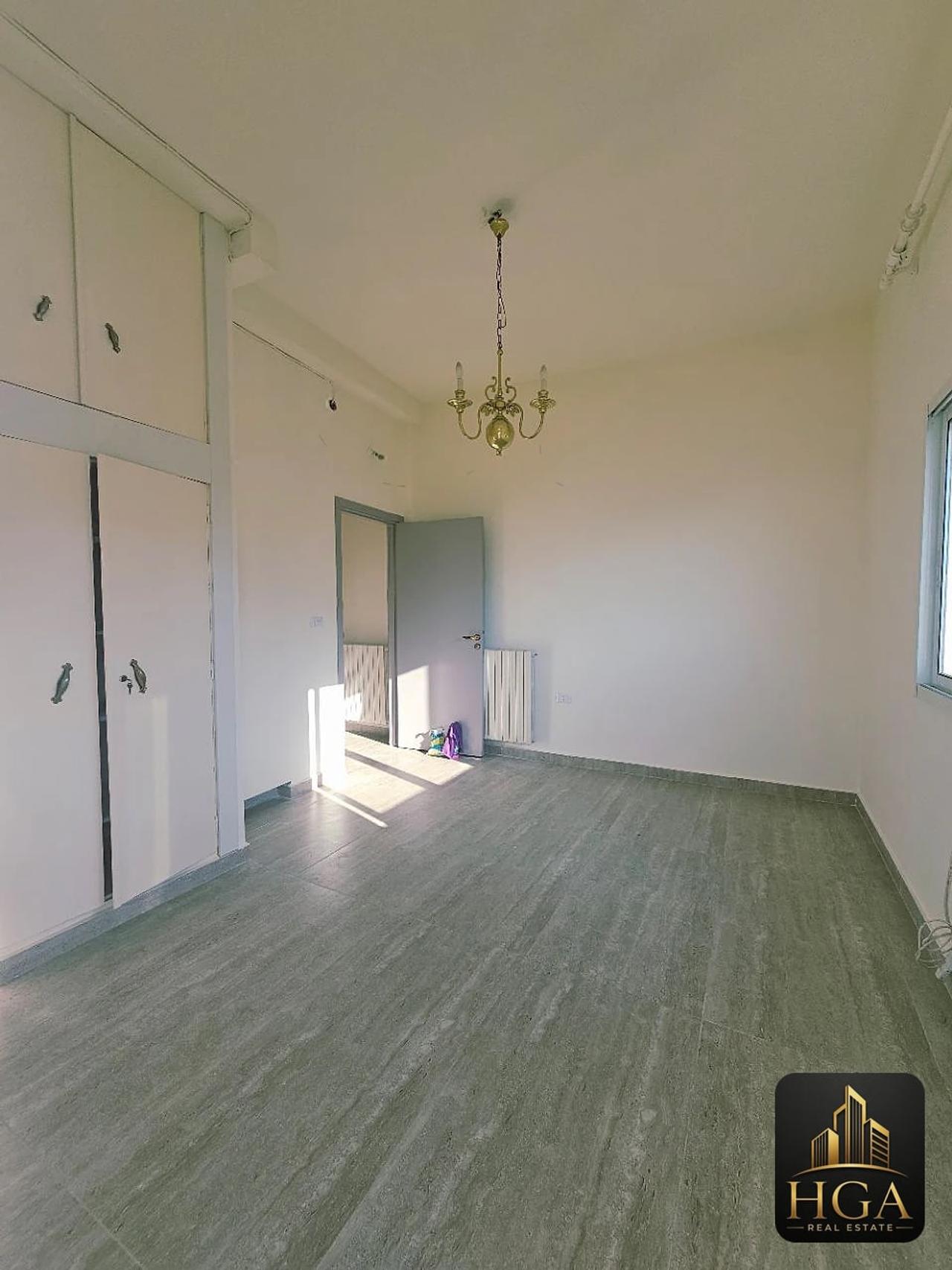 3-bedroom apartment for sale in Ghineh — Photo 4 of 7