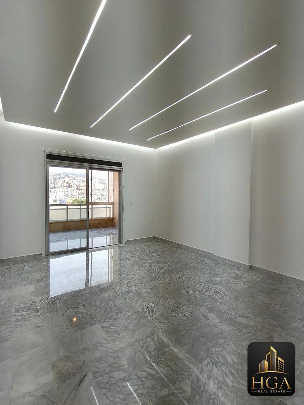 3-bedroom apartment for sale in Zouk Mikael — Photo 2 of 7
