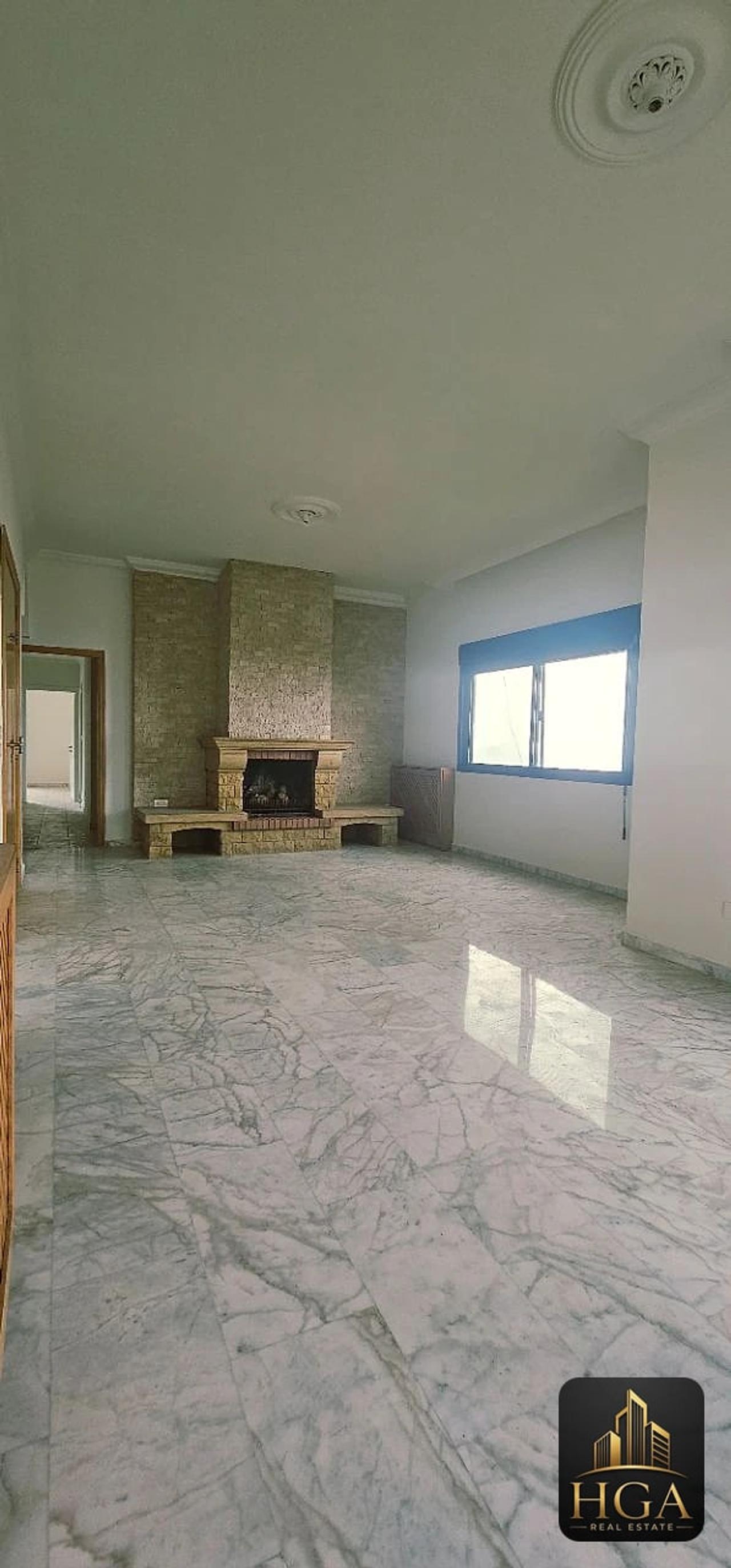 3-bedroom apartment for sale in Sehayleh — Photo 2 of 9