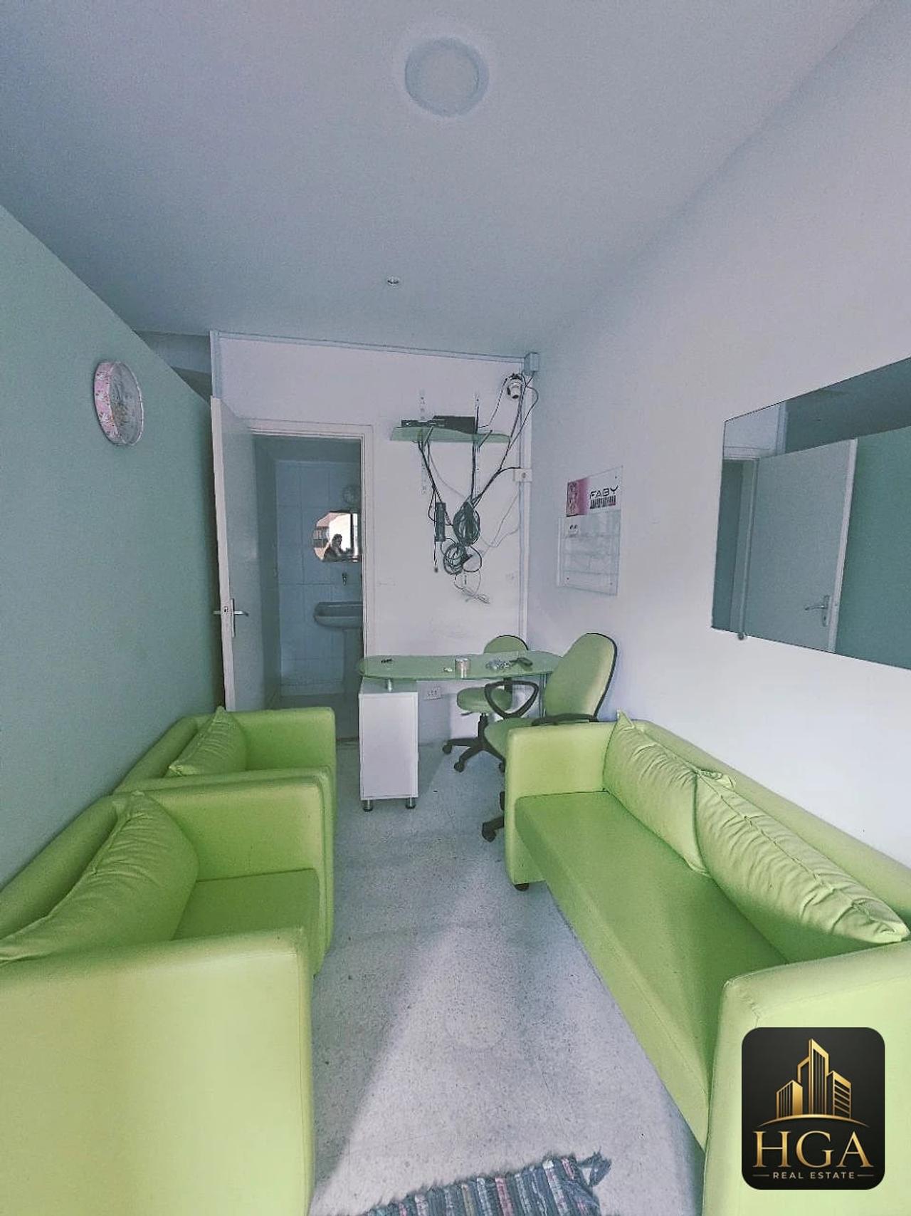 50 m² shop for rent in Adonis — Photo 1 of 3