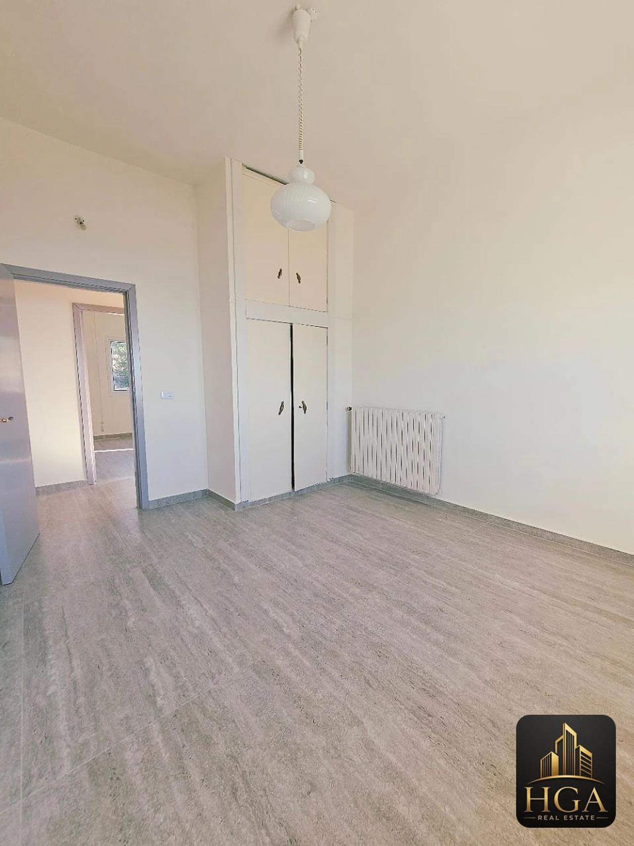 3-bedroom apartment for sale in Ghineh — Photo 5 of 7
