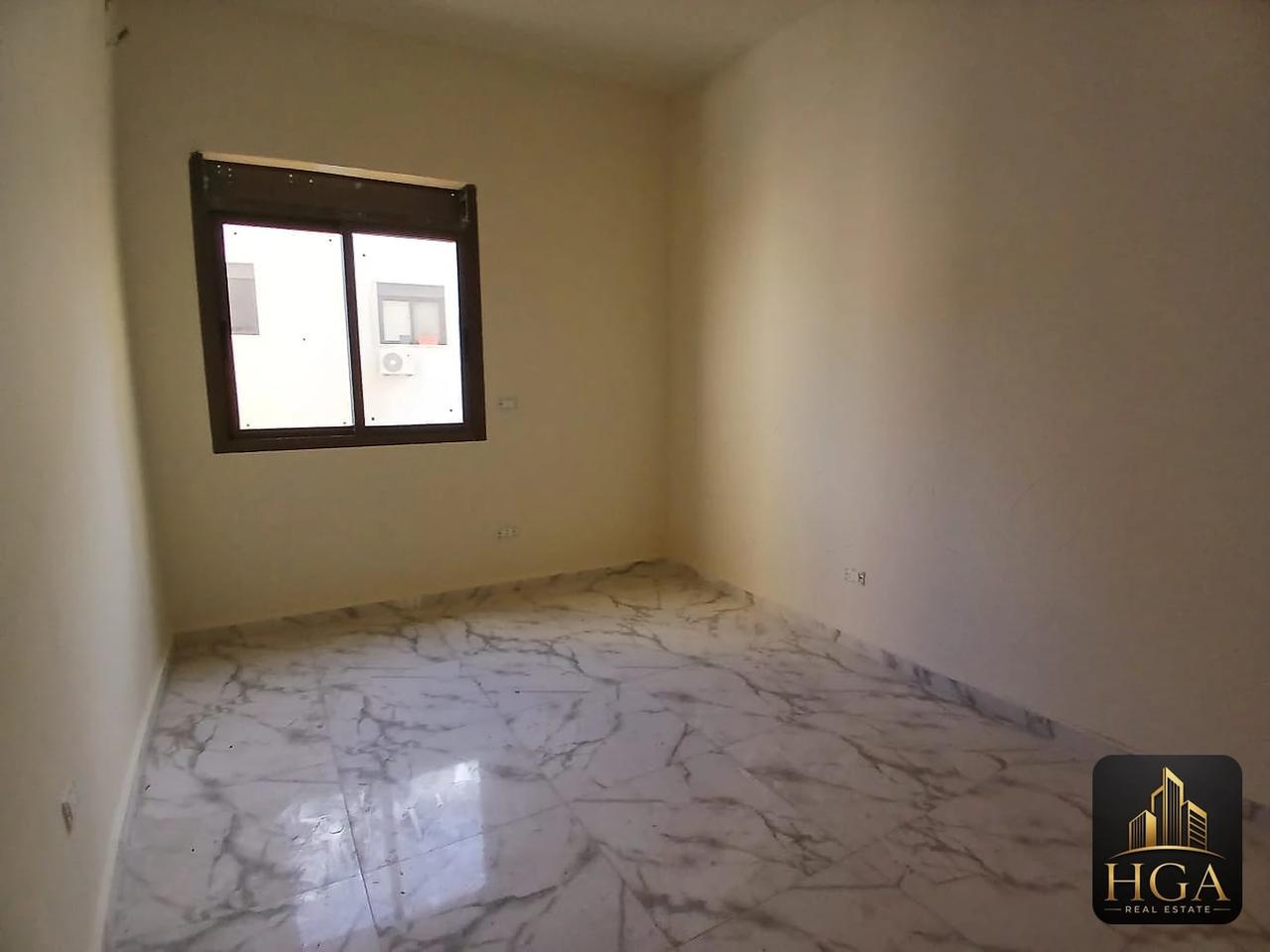 2-bedroom apartment for sale in Bouar — Photo 2 of 5