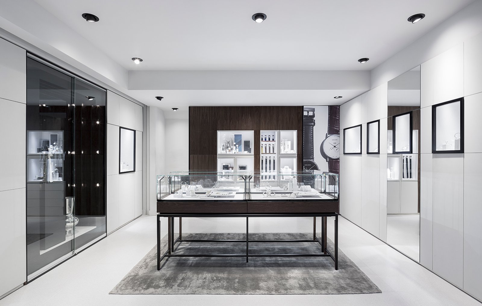 SDT_ApS_GeorgJensen_RoyalExchange (3).jpg