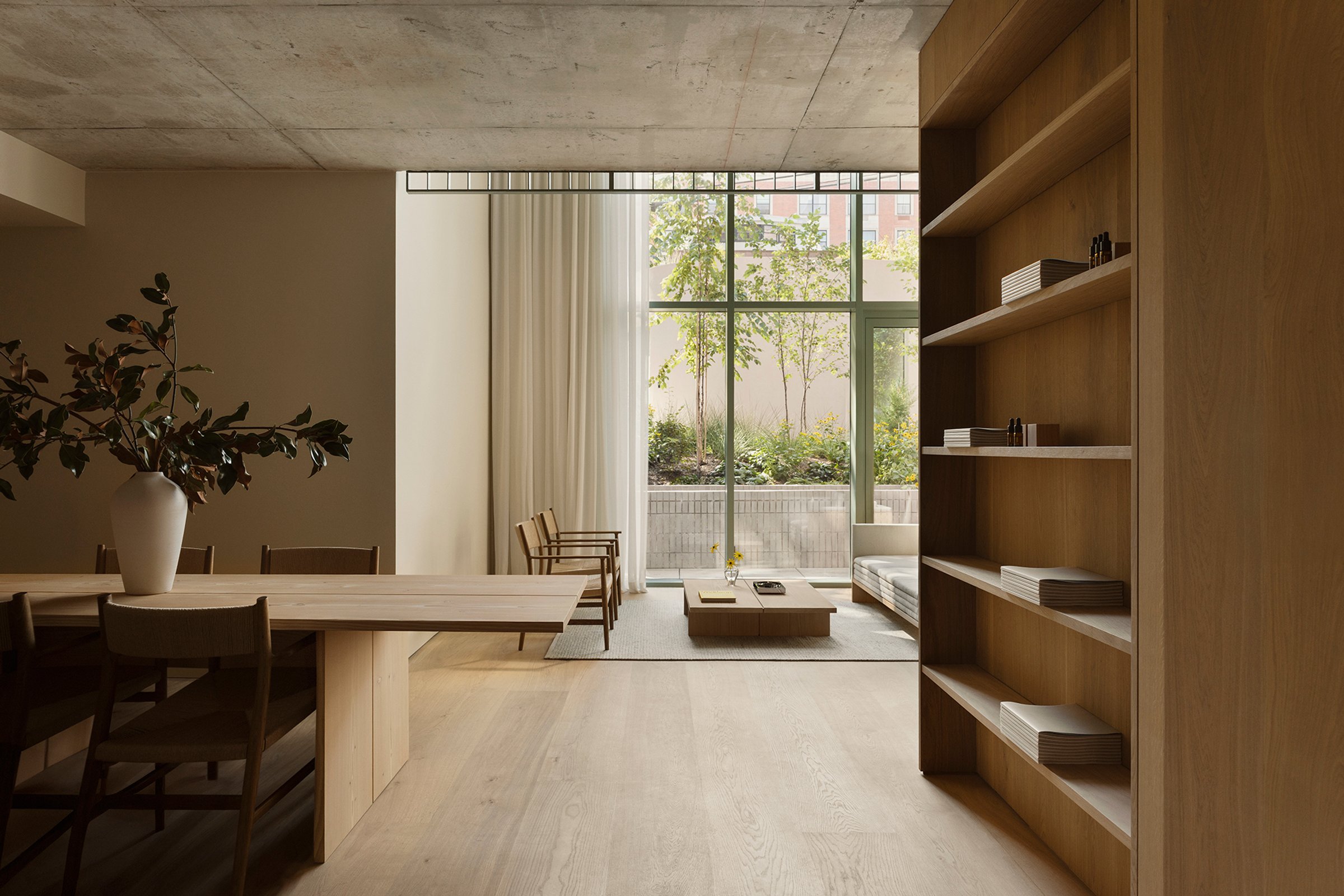 DinesenApartment_DavidThulstrup_NYC_1.jpg