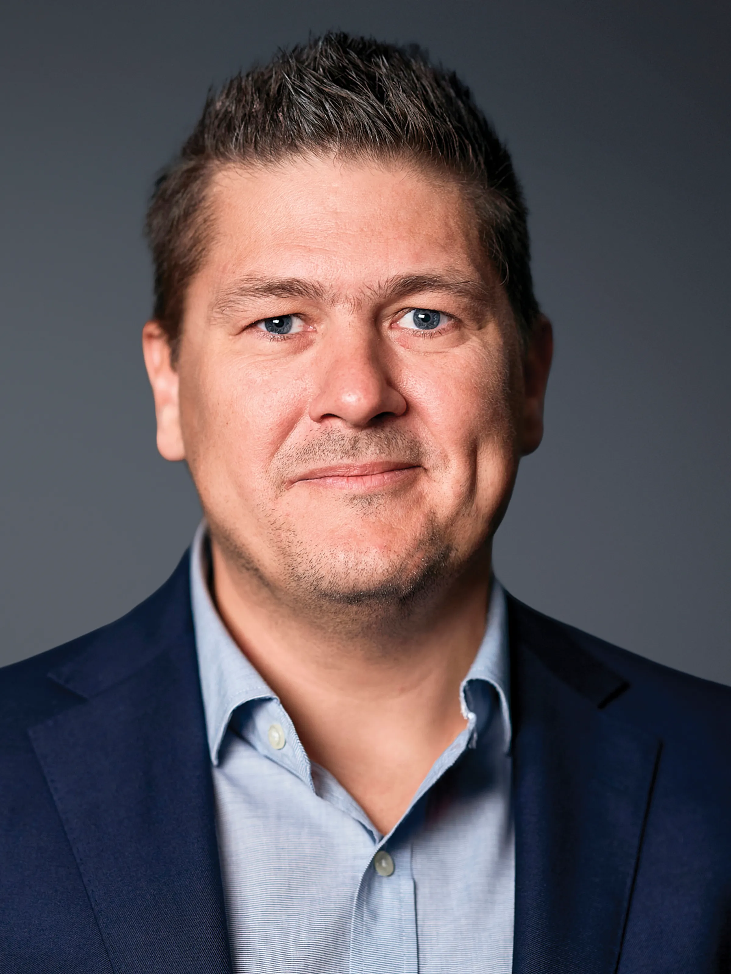 Ivor Jezdik headshot