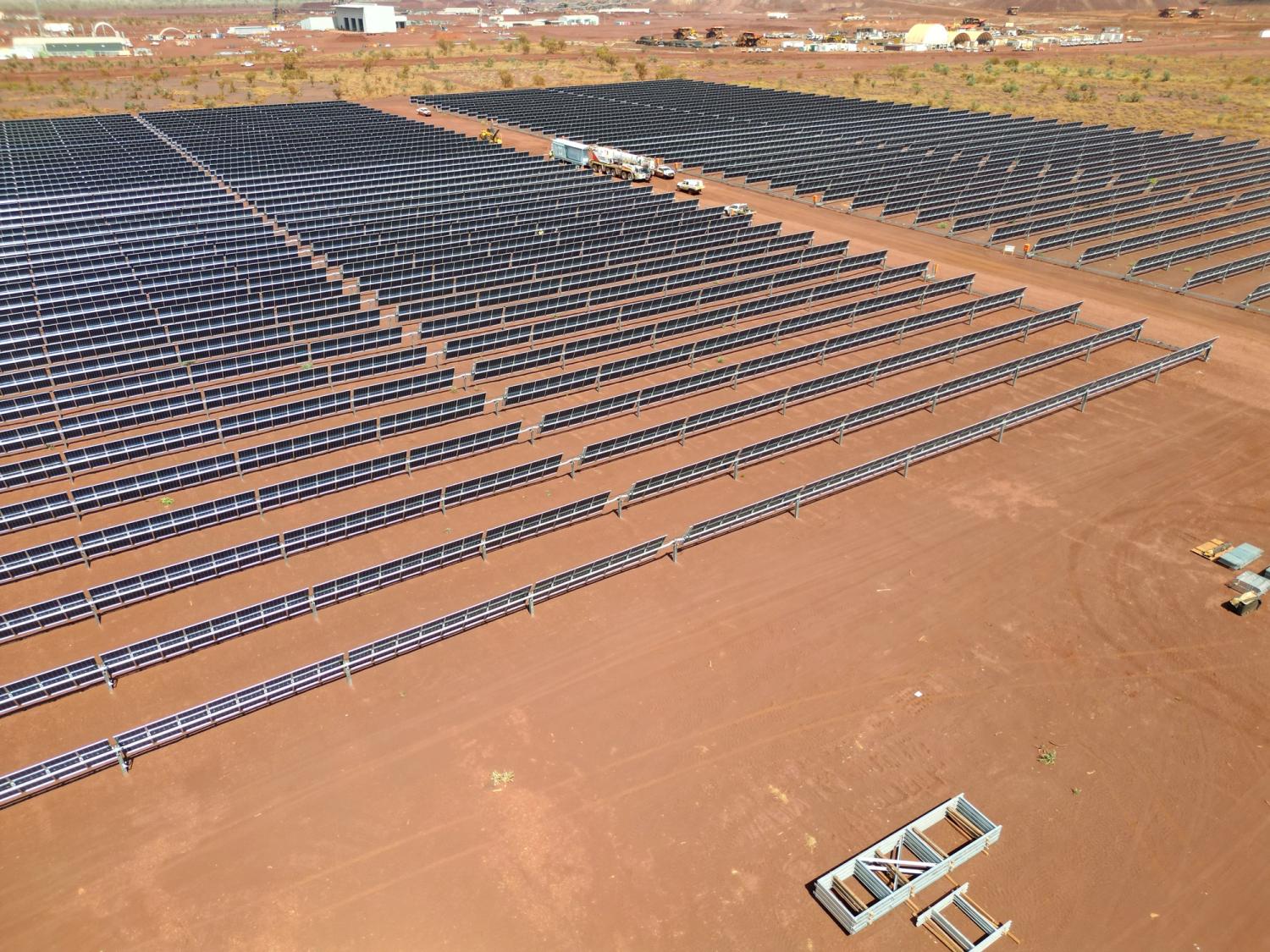 Drone footage of Ken's Bore solar panels