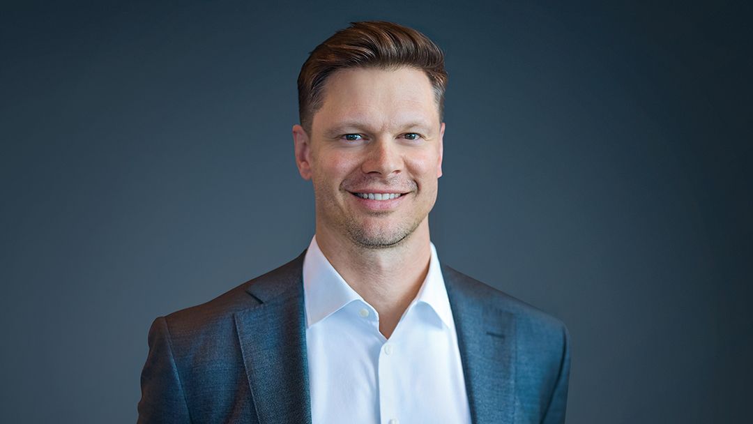Josh Thurlow headshot