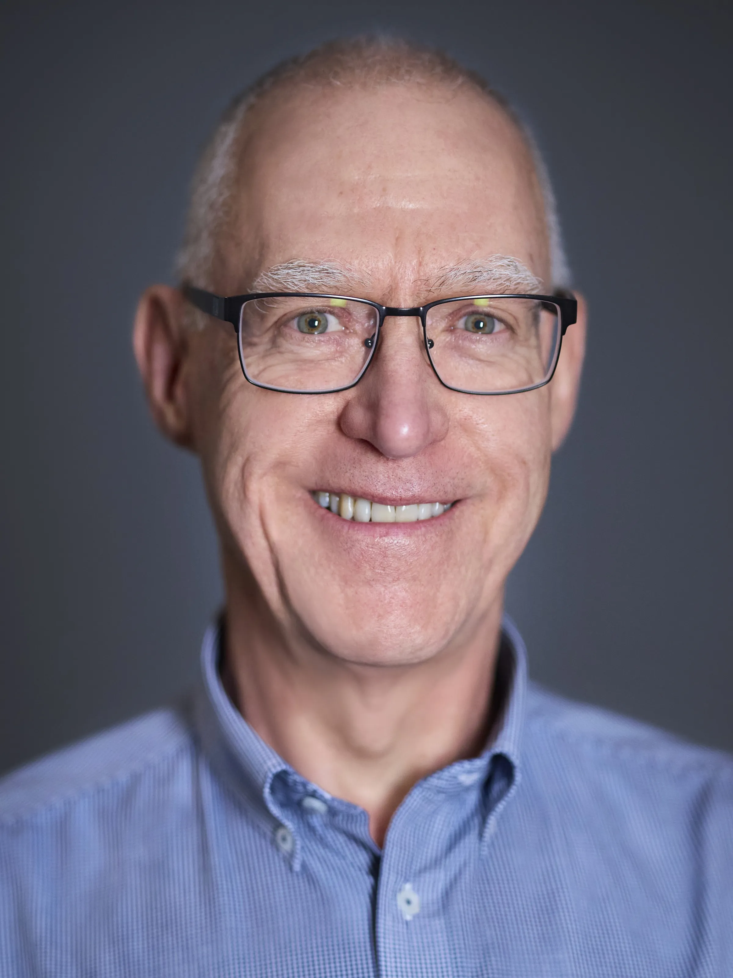 Derek Oelofse headshot