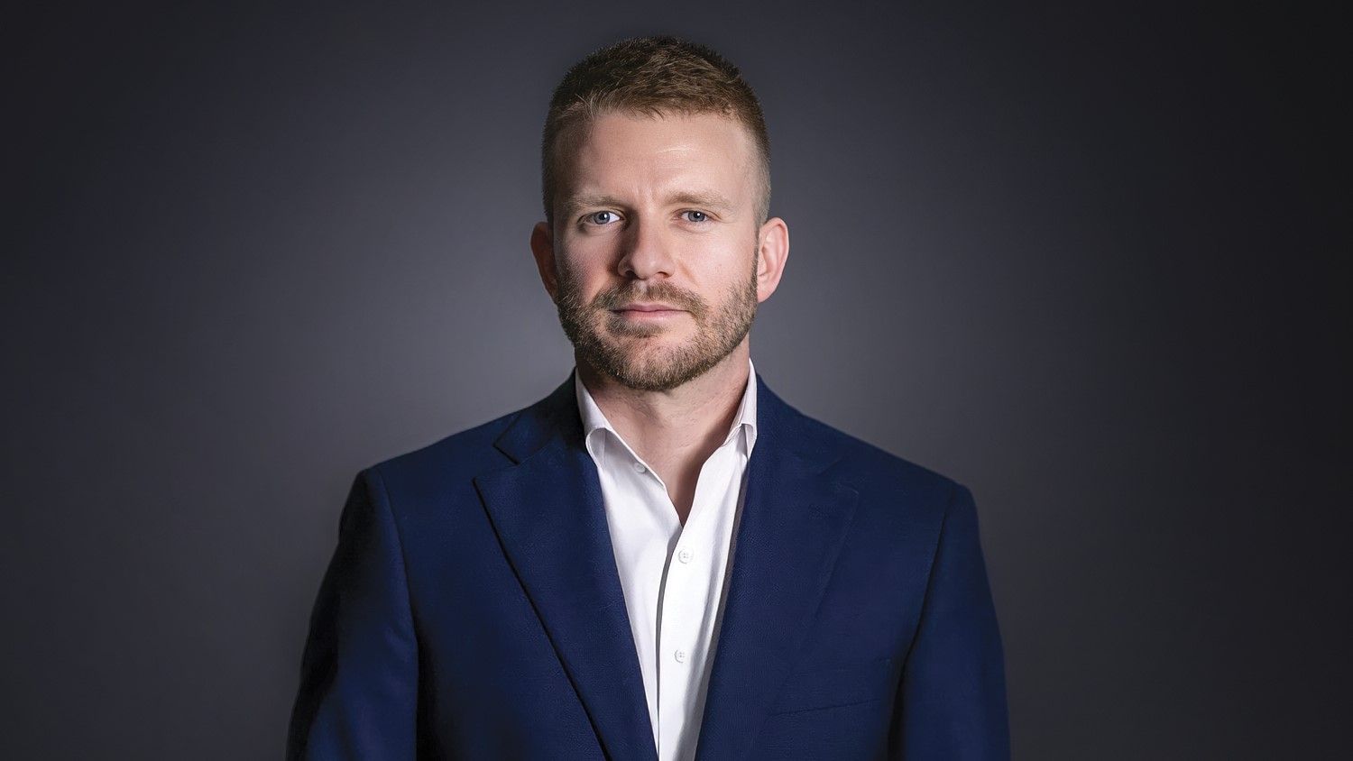 Headshot of Tim Picton