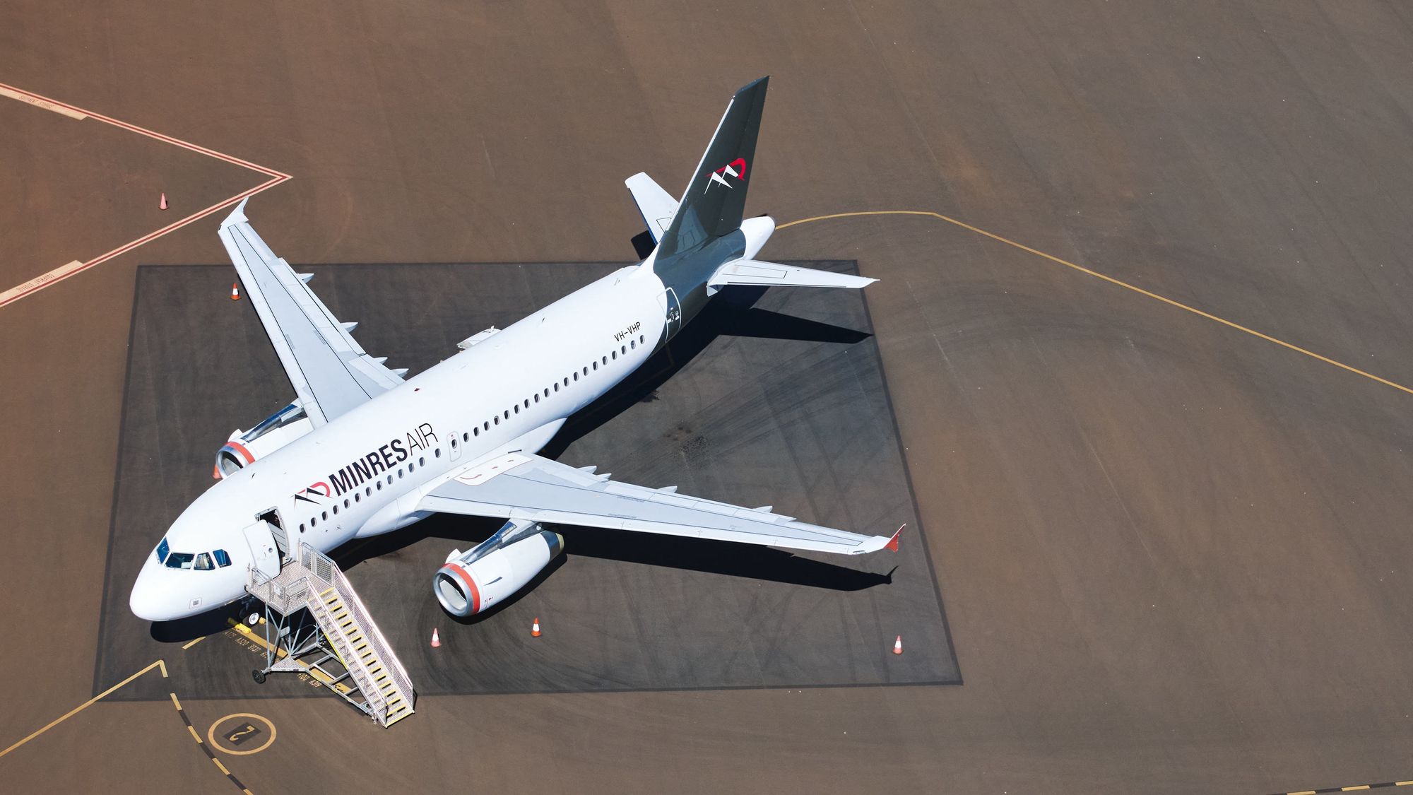 MinRes Air drone footage on tarmac