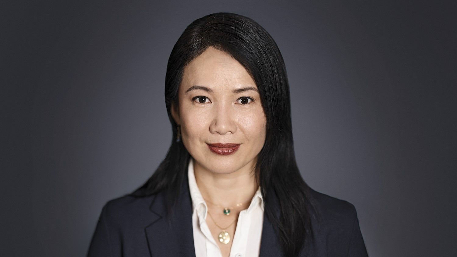 Xi Xi headshot