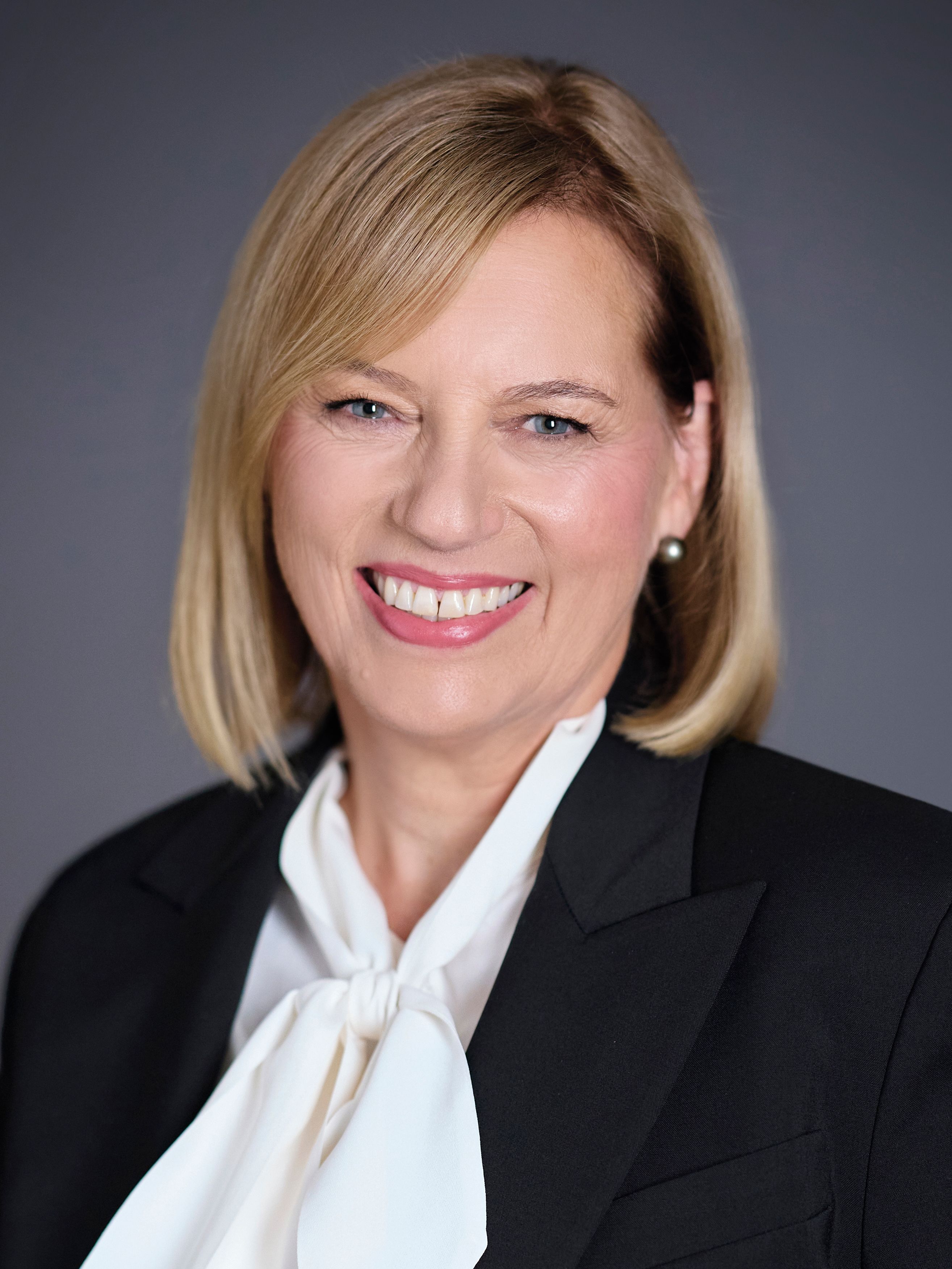 Susan Ferrier headshot