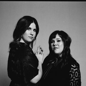 Holler Country Music