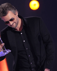 Holler Country Music