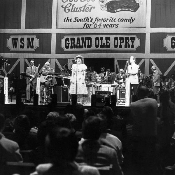 Cousin Minnie Pearl & Roy Acuff At the Grand Ole Opry