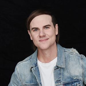 Holler Country Music