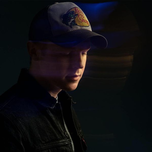 Holler Country Music