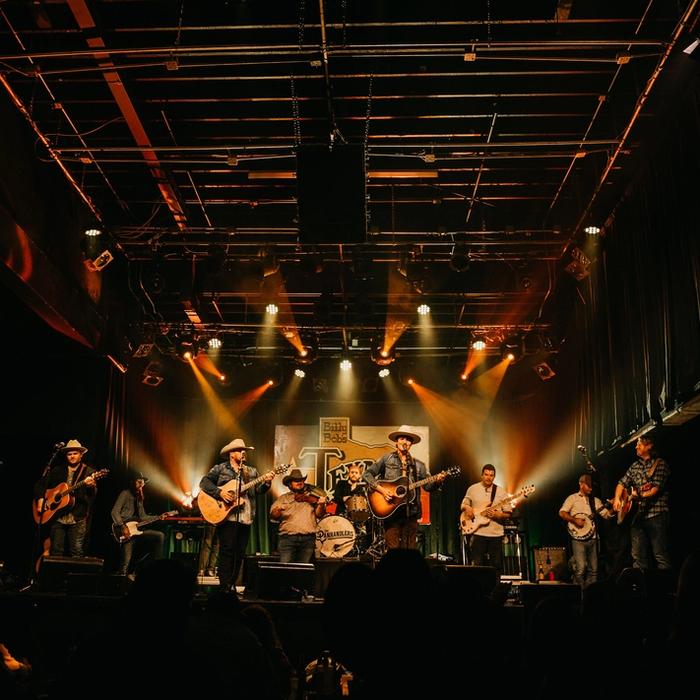 Holler Country Music