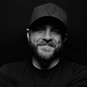 Holler Country Music