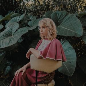 Holler Country Music