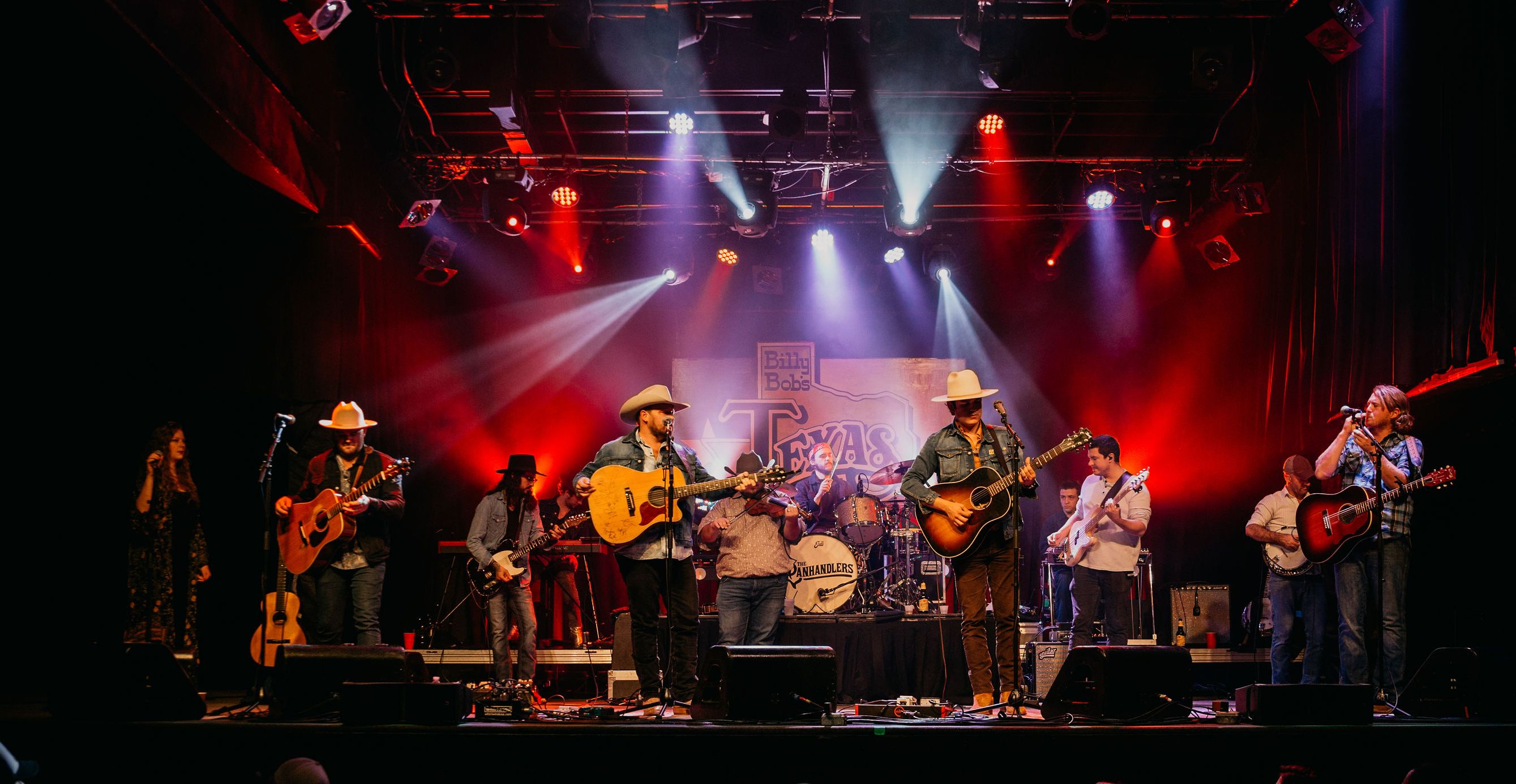 Holler Country Music