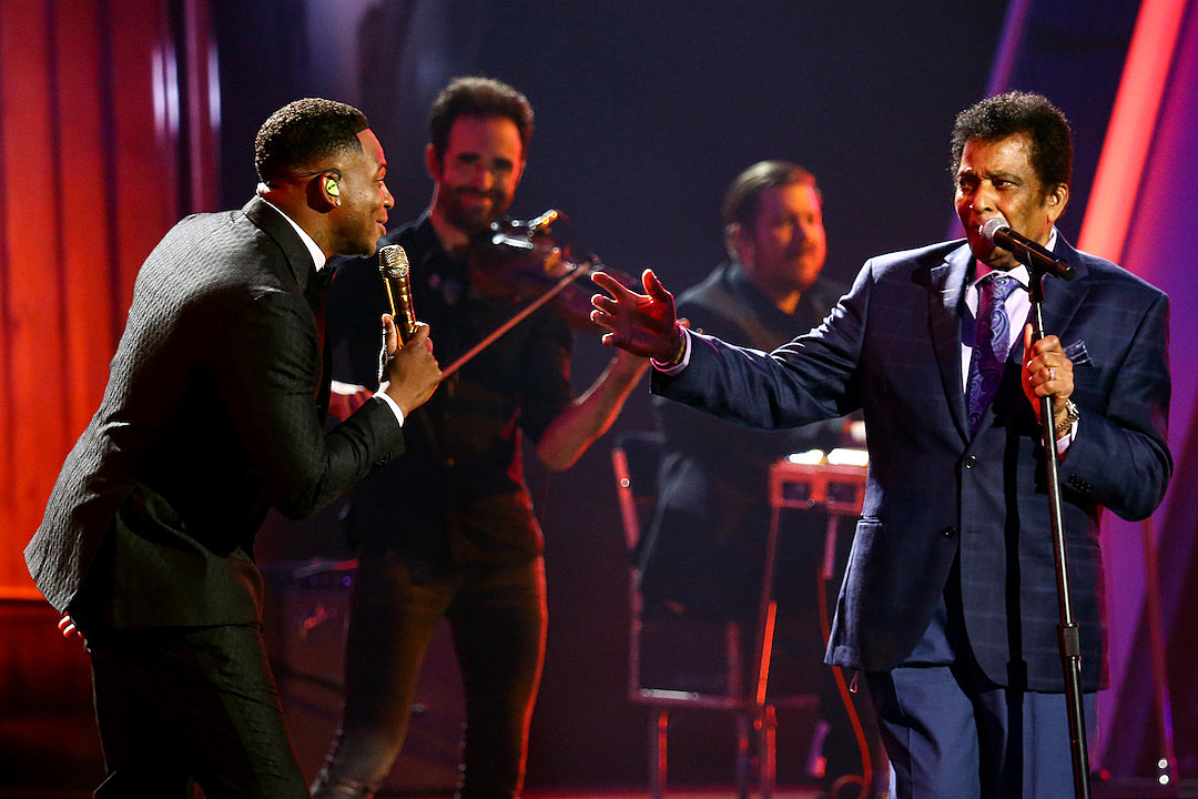 Holler Country Music