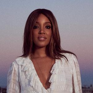 Holler Country Music