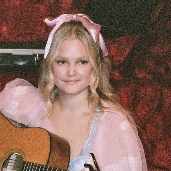 Holler Country Music