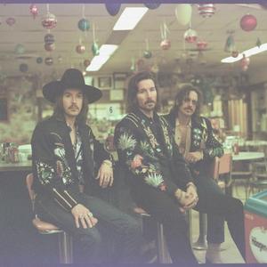 Holler Country Music