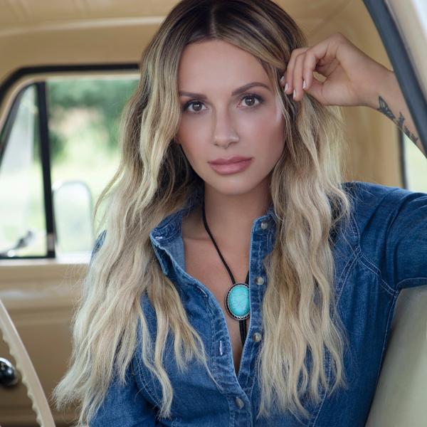 Artist - Carly Pearce 1