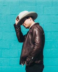 Holler Country Music